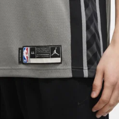 Jordan Débardeurs T-Shirt Fonctionnel Kevin Durant Brooklyn Nets Homme Gris -ADIDAS PERFORMANCE Soldes 436108f27f673df8ea3bc69a6dce01c2