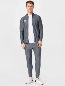 Under Armour Vêtements De Sport Survêtements CHALLENGER Homme Gris -ADIDAS PERFORMANCE Soldes 7c59ec87a3c6e5fe13027d56f12bd9d7 scaled