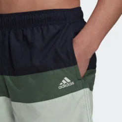 Adidas Sportswear Bermudas De Bain Boardshorts Homme Bleu Marine / Kaki -ADIDAS PERFORMANCE Soldes 8dfda04f3b9a00df508f4ec45f7ffb44