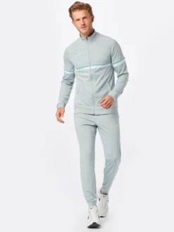 Nike Survêtements Survêtement Academy I96 Homme Opal / Bleu Clair -ADIDAS PERFORMANCE Soldes b41d1049a440f46c7a67e9e18dabbd2d scaled