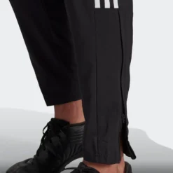 Adidas Sportswear Pantalons Dentraînement Coupe Slim Pantalon De Sport Tiro 21 Homme Noir -ADIDAS PERFORMANCE Soldes e3a8600a1634b9aa3954ff5064232e0e