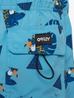 Oakley Bermudas De Bain Regular Boardshorts TOUCAN TROPICS Homme Bleu / Bleu Ciel -ADIDAS PERFORMANCE Soldes e5259b015630c5077ec6983cf045d264 scaled