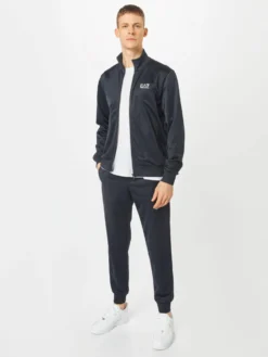 EA7 Emporio Armani Survêtements Survêtement Homme Bleu Marine -ADIDAS PERFORMANCE Soldes f7632fdab3be70f6cc1fd08674ad7838 scaled
