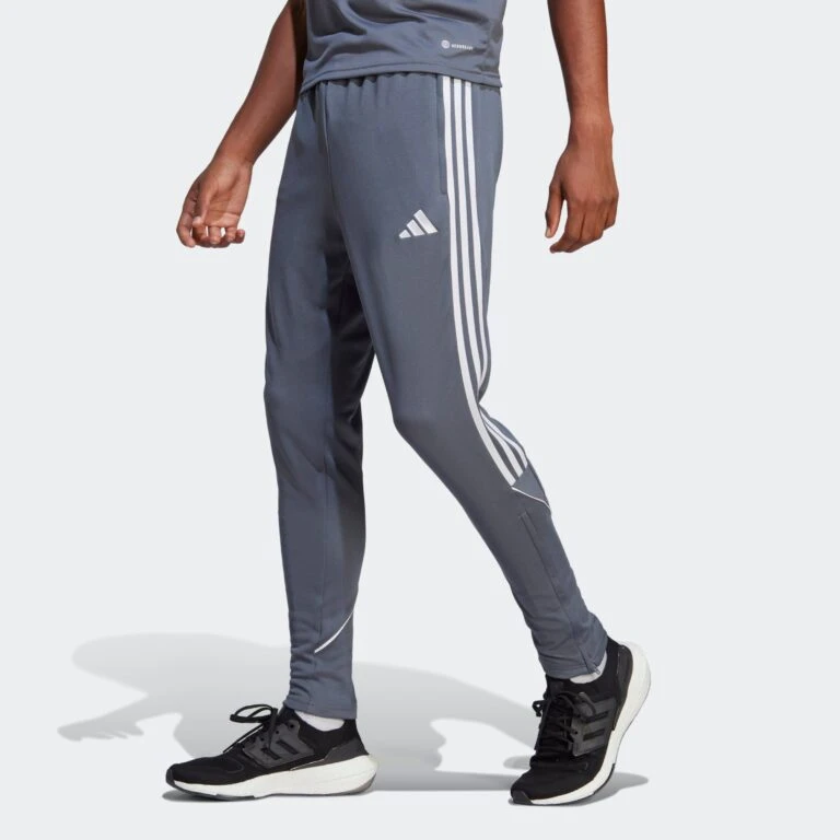 Devant -ADIDAS PERFORMANCE Soldes 8b84e96cfc267466f7616f1d83324088 768x768 1